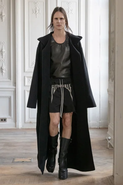 Look 32